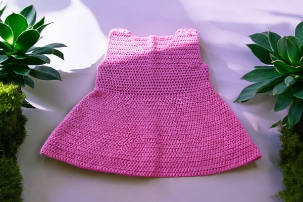 Kindersommerkleid, gehäkelt aus 100 % Bambuswolle, vegan